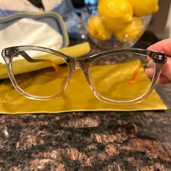 Gucci eyeglass - Picture 1 of 8